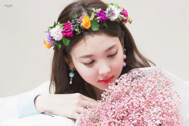 팀내 최연장자이자 서열 최하위인 두 걸그룹 멤버 | 인스티즈
