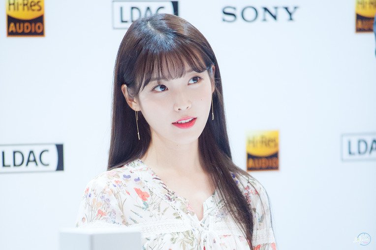 2년전 오늘 아이유.jpg | 인스티즈