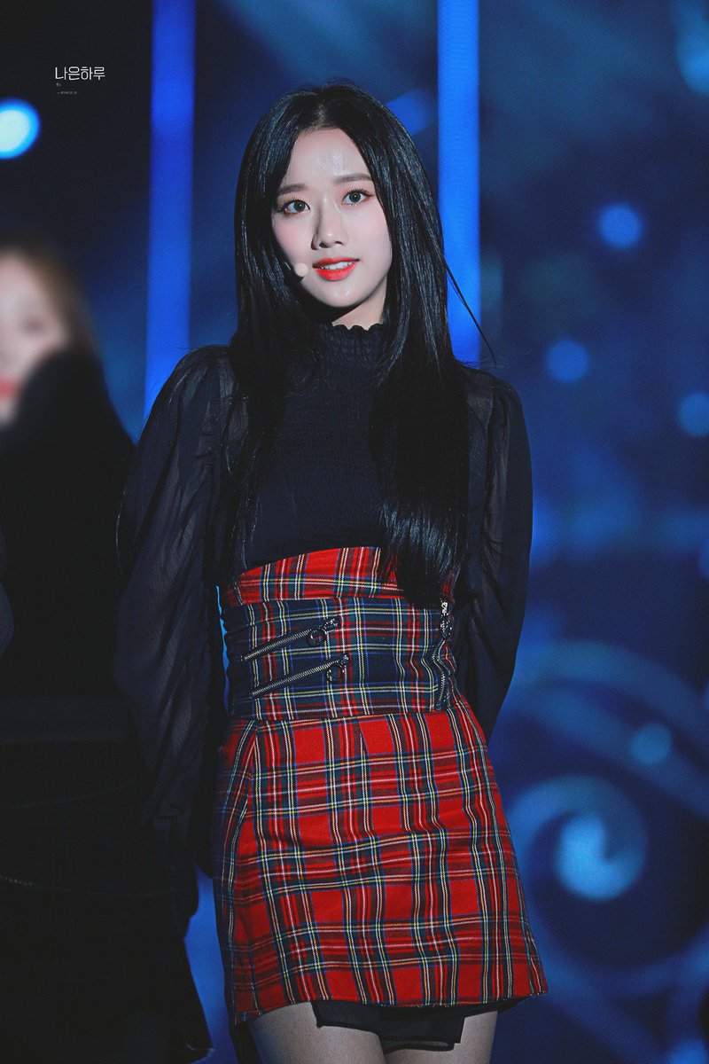 상큼하게 이쁜 에이프릴 이나은.jpgif | 인스티즈