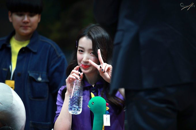 [구구단] 라디오에서 캐롤이 흘러나와서 하나 | 인스티즈