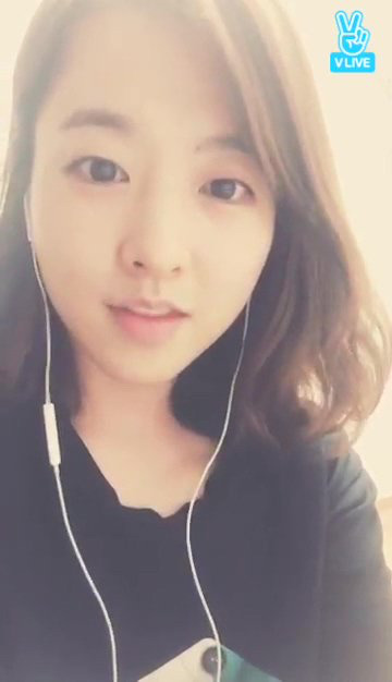 술 취해서 처제 겨울에 추운데 밖에서 일한다고 등신대 가져온 박보영 형부.jpgtxt | 인스티즈