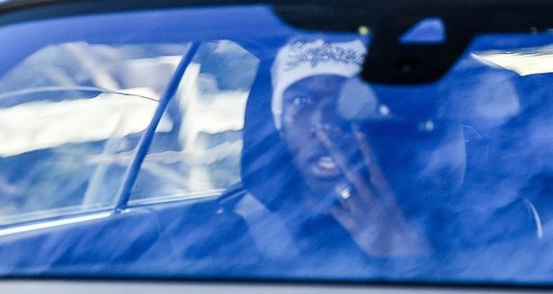 훈련장을 떠나는 포그바.jpg | 인스티즈