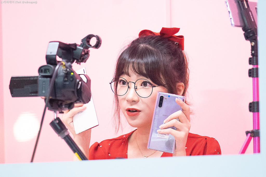 190810 크리에이터 위크 루시아님 직찍 (26장) 트수 | 인스티즈