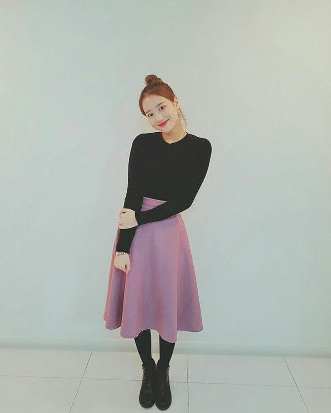 여자들이 이렇게만 입어 줬으면 (에이프릴 나은) | 인스티즈
