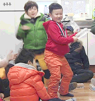 이거 보고 한번이라도 안웃으면 지구를 떠남.gif(데이터주의) | 인스티즈
