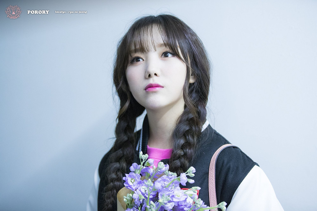 [러블리즈] 졸업하기 위해서는 보고서를 써야해서 케이 | 인스티즈