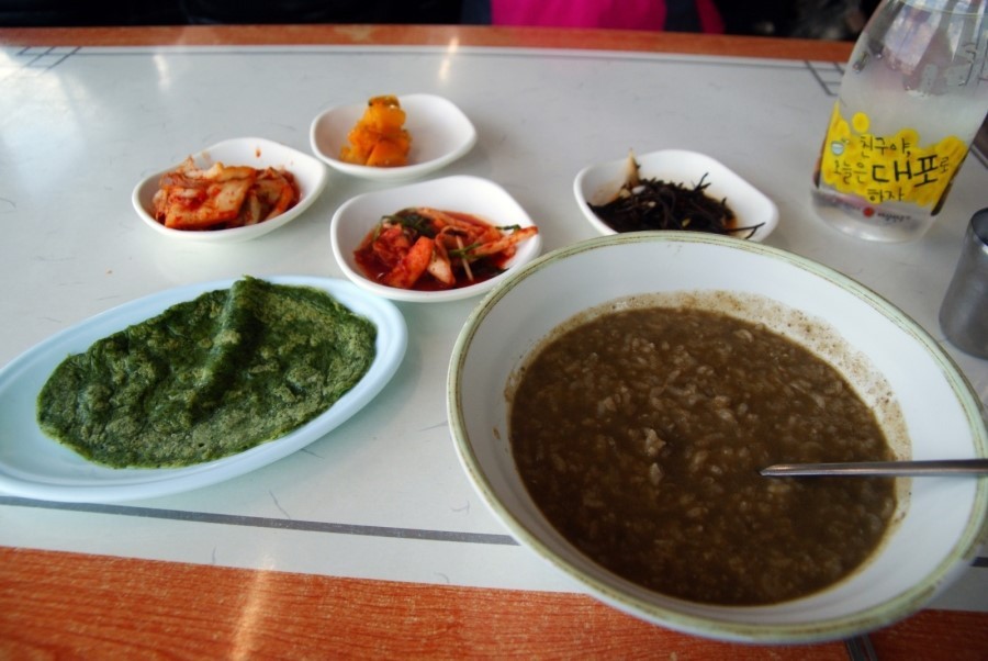 제주도의 한 유명 해녀집 | 인스티즈