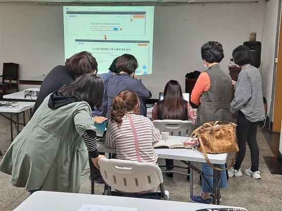 10월 12일(월) 방문지도사 수시교육 및 회의