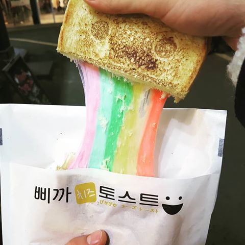 아침에 토스트! 레인보우 무지개 치즈토스트 gifjpg | 인스티즈