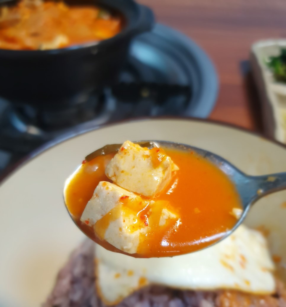 대구총각의 김치찌개 끓이묵기 (데이터 주의 gif많음) | 인스티즈
