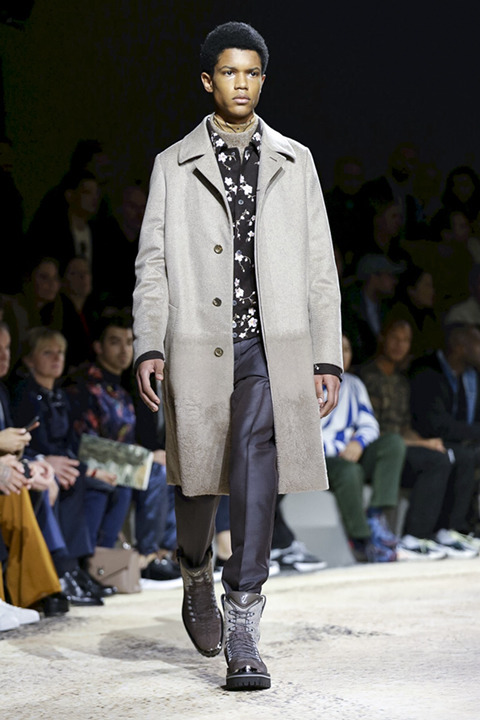 2018 F/W 루이비통 맨즈웨어 컬렉션 | 인스티즈