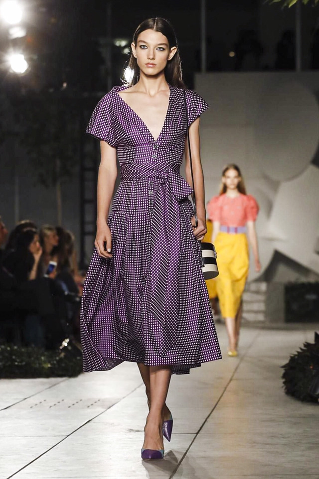 2018 S/S 캐롤리나 헤레라 컬렉션 | 인스티즈