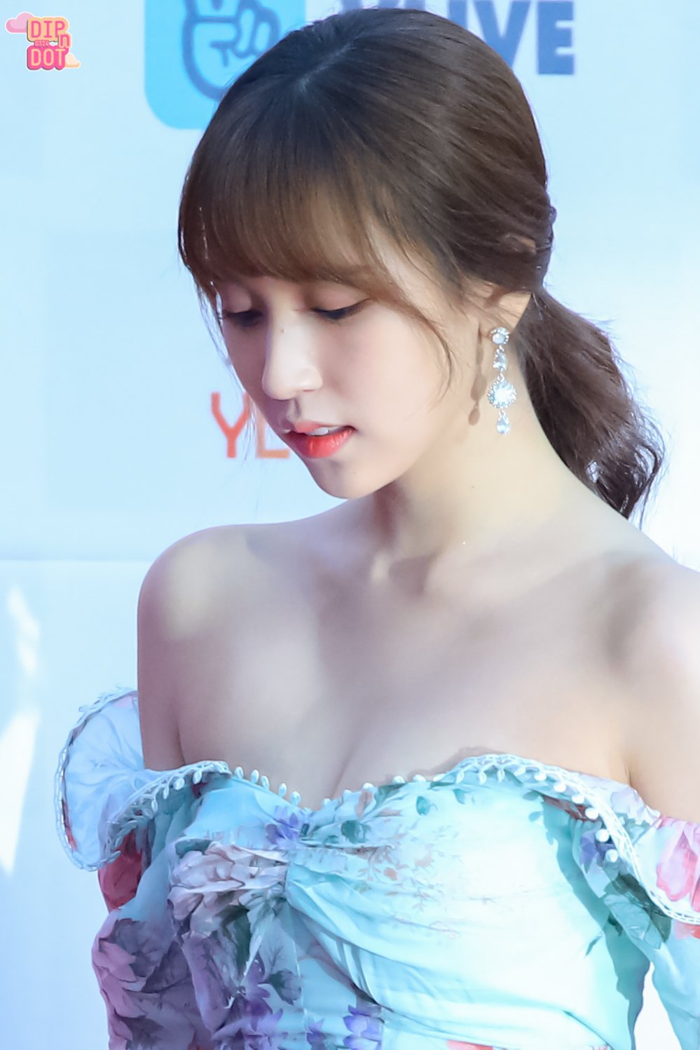 트와이스 미나의 목 | 인스티즈