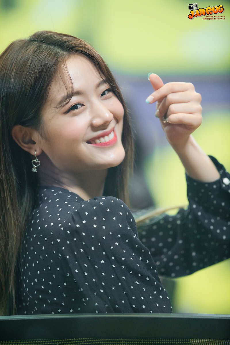 프로미스나인의 개죽이 장규리.jpg | 인스티즈