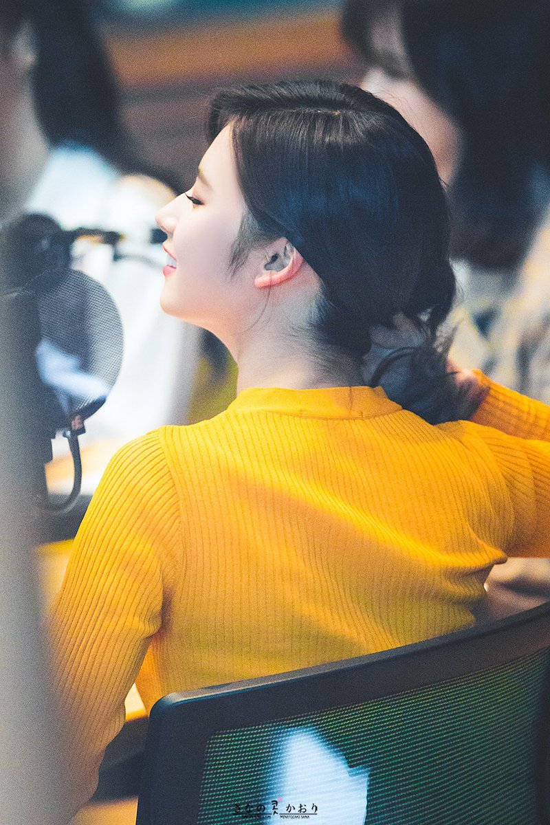 어쩜 이렇게 이쁠까싶은 트와이스 사나.jpg | 인스티즈